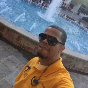 Meet your Posher, Artreze